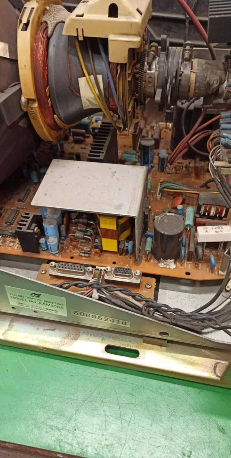 CRT monitor toshiba/ nakano m34klp22xx02 no. aam506a drążarka Sodick