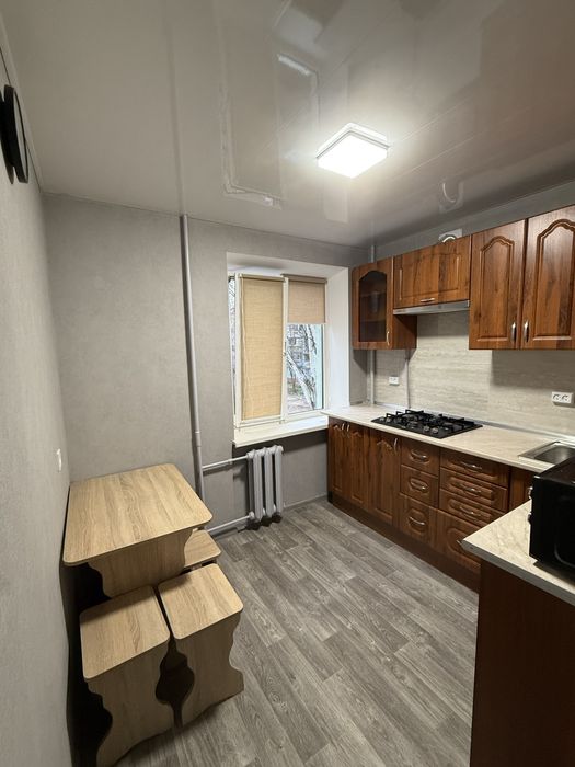 Здам двокімнатну квартиру від власника в центрі Запоріжжя.