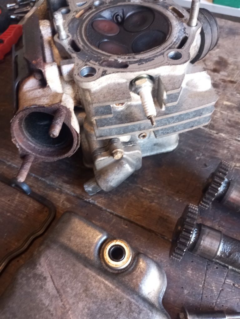 Głowica wałki rozrządu Kawasaki Vulcan VN 750 85 - 06r nr1.173