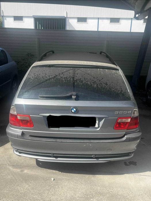 BMW 320d- 5 portas _ Para peças