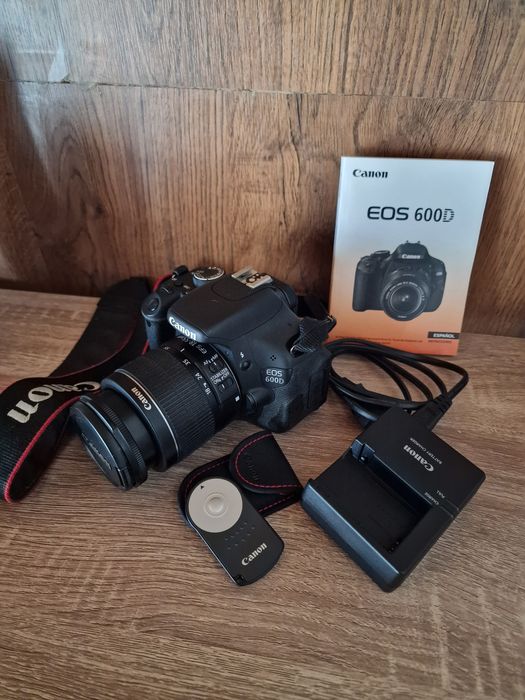 KIT Canon EOS 600D EF-S 18-55 IS II