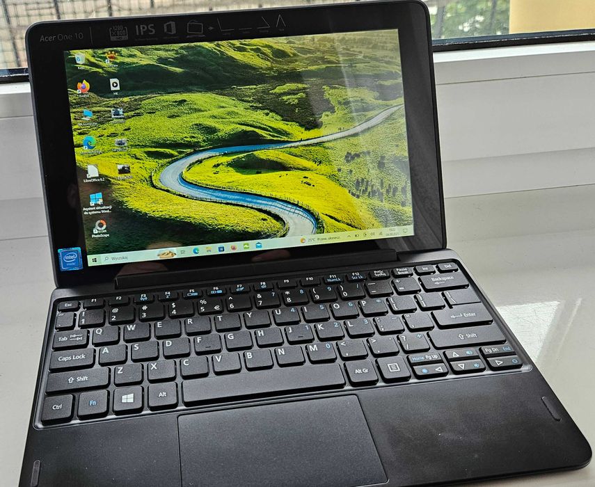 Laptop ACER One 10 (S1003)