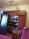 Отдам бесплатно старую мебель.