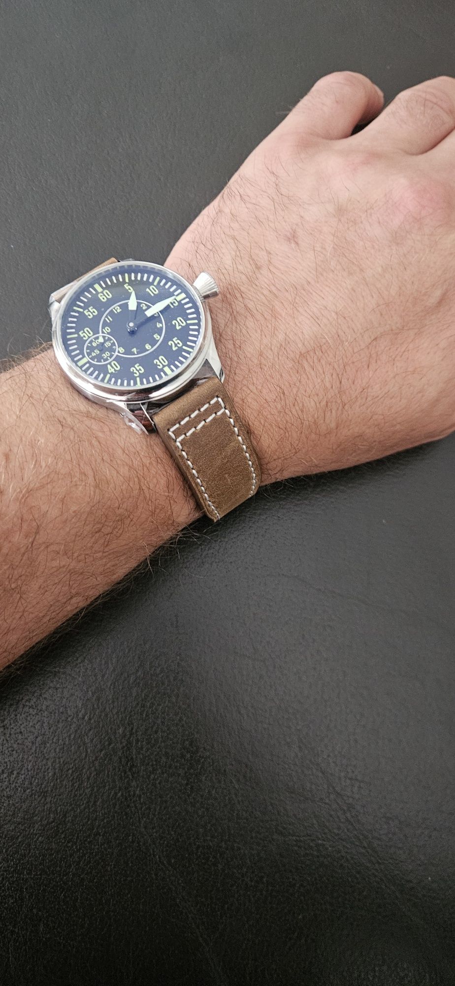 Nowy, męski zegarek mechaniczny typu flieger.