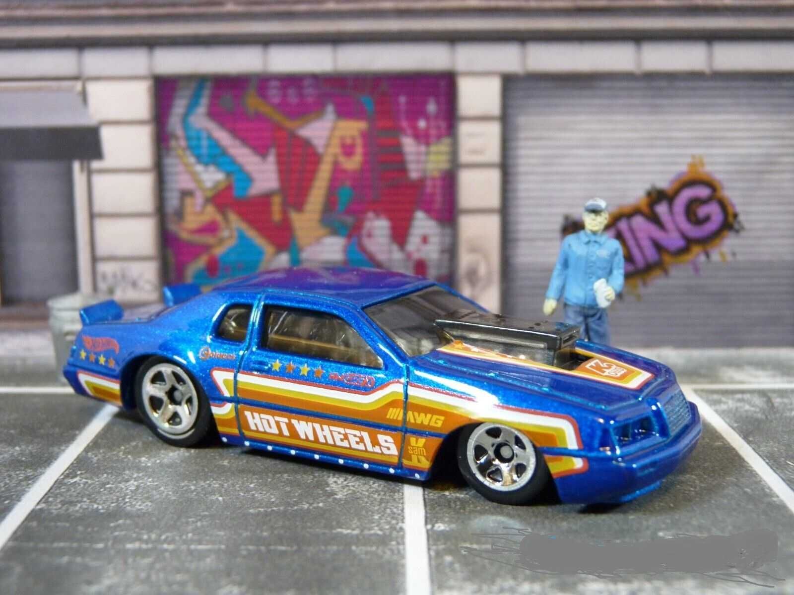 Hot Wheels Машинка Hot  Color Shifters Jaded - меняющая цвет