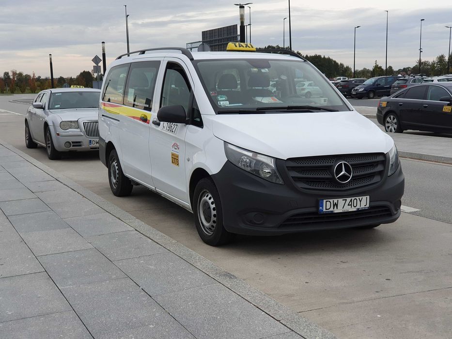 Bus dla 8 osób, Polska i zagranica, faktura, imprezy okolicznościowe