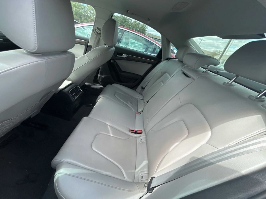 Продам Audi A4 2014