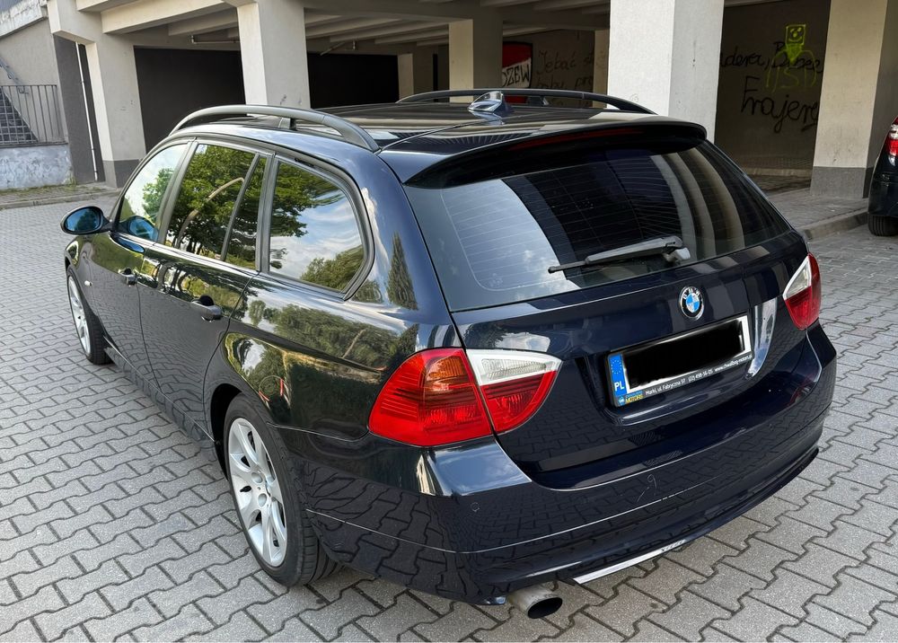 Bmw e91 320d 163km m47 automat navi skory panorama hifi zadbana