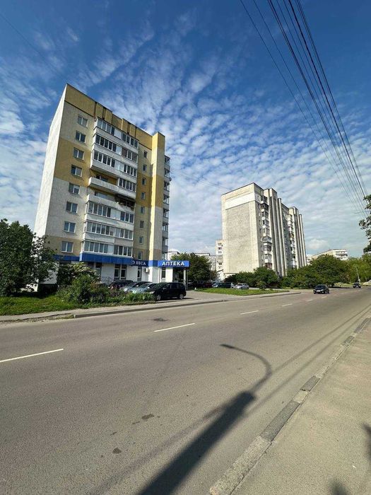 ЮВІЛЕЙНИЙ 132м2 Продам ФАСАДНЕ КУТОВЕ приміщення з Парковкою