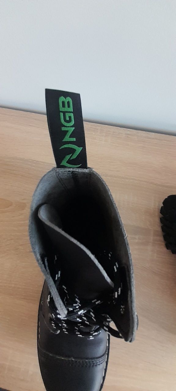 Glany NAGABA 6H czarny vegan