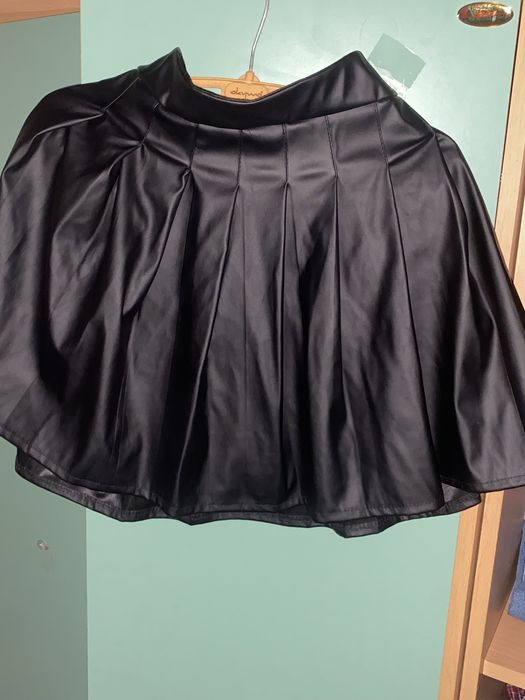 продам шкіряну спідницю