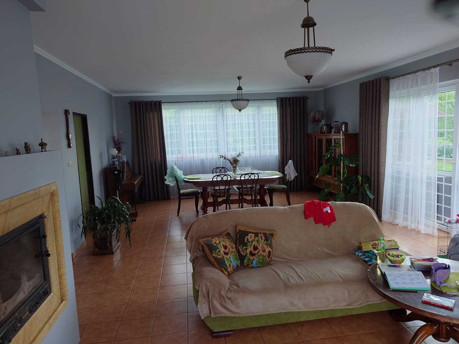 Na sprzedaż dom190m2 z wyposażeniem z działką 30arowChyża60g/Zamościa