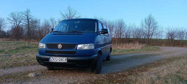 Volkswagen Caravelle Caravella 2,4 klima