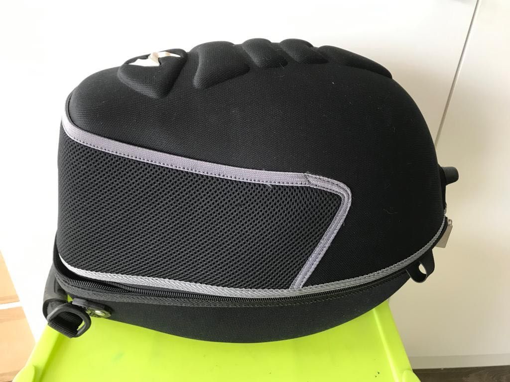 Mala semi rigida de proteção para capacete. AGORA: apenas 30€