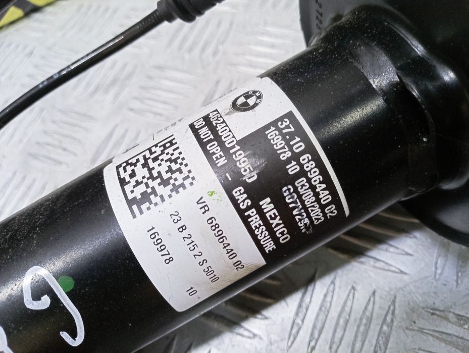 Стойка амортизатора Права BMW X5 G05 Стійка права БМВ Х5 Г05 шрот