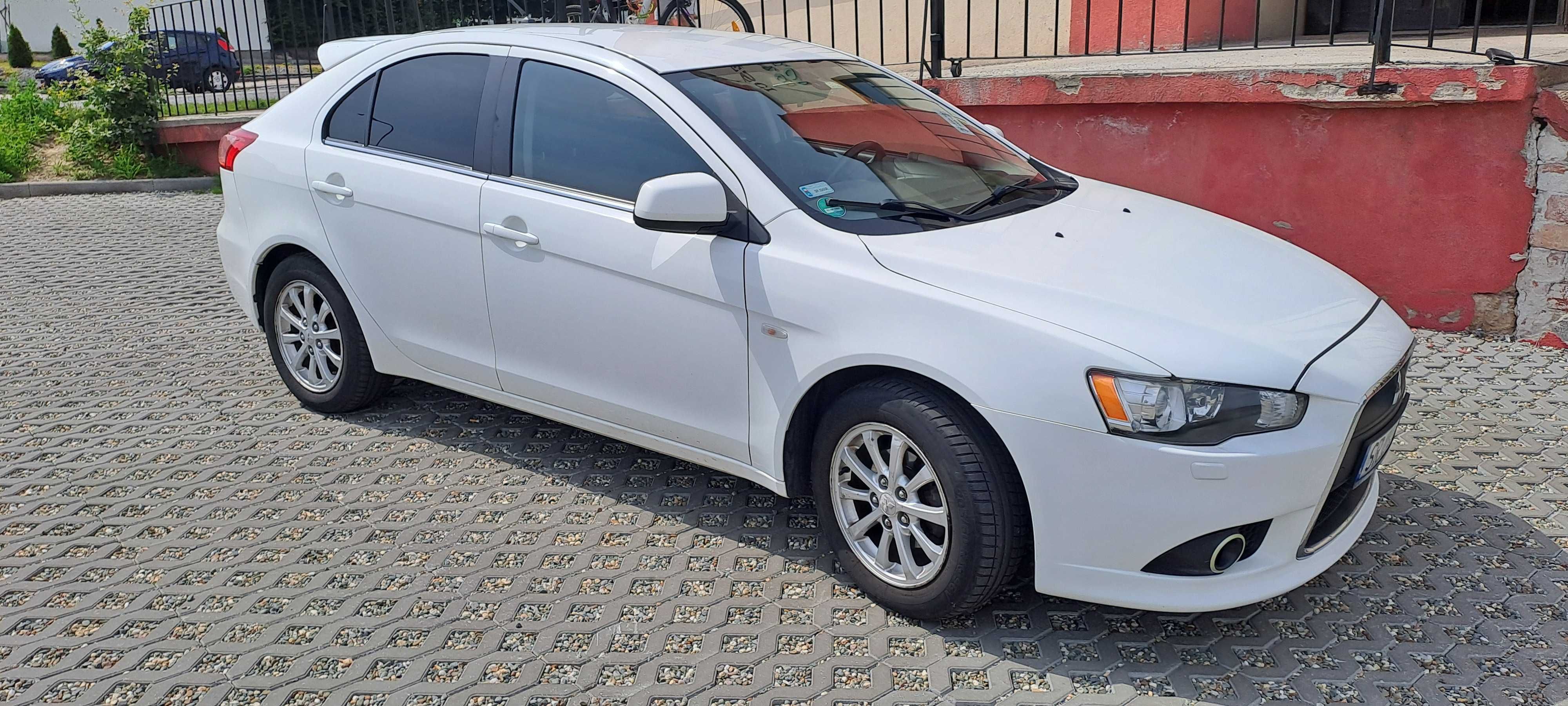 Mitsubishi Lancer 1.6 2011