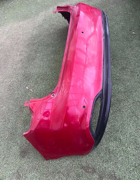 Бампер задній Fiat Tipo Тіпо від2015-рр Хетчбек