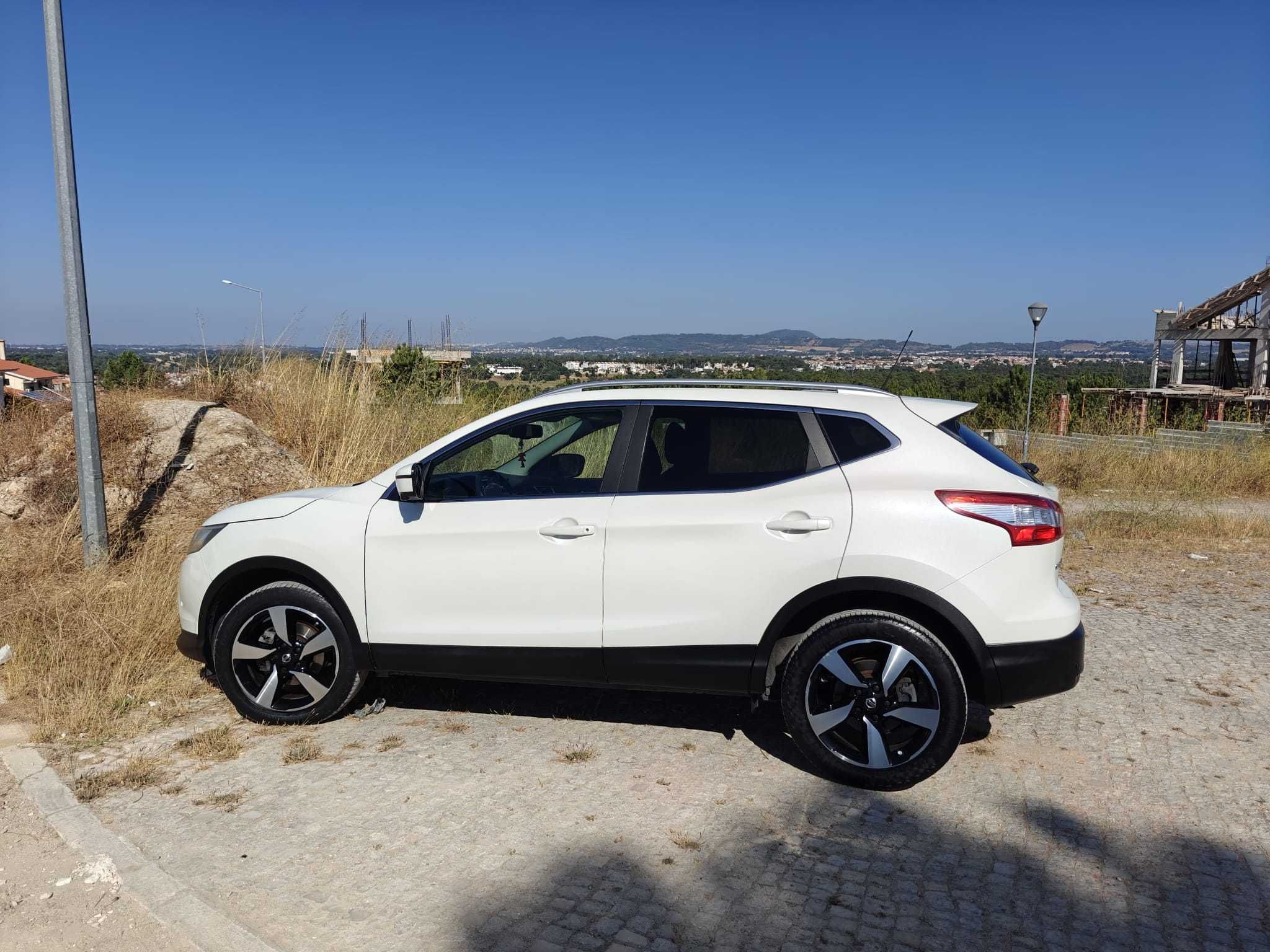 Nissan Qashqai 1.5 dCi N-Connecta 18
