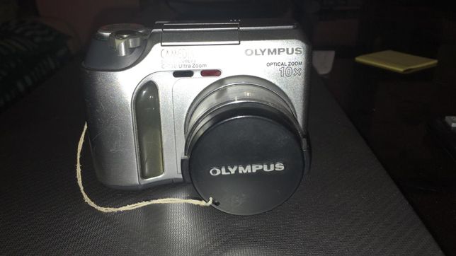 Olympus C730 Ultra Zoom