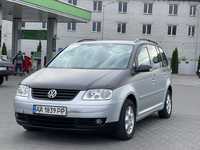 Volkswagen Touran отличное состояние
