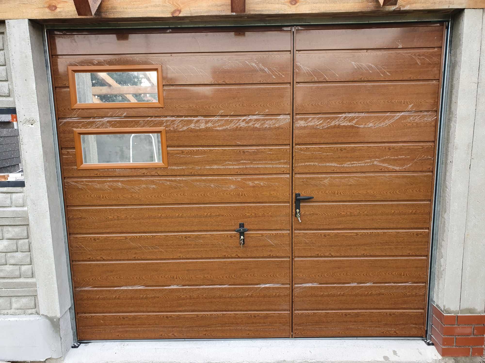 Brama garażowa Drzwi stalowych Bramy garażowe do muru Brama na wymiar