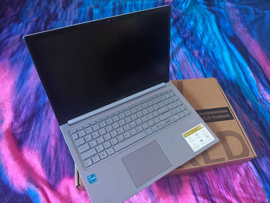 Ноутбук ASUS Vivobook 15 X1502ZA-BQ646(Intel Core i3-1215U/12GB/512Gb)
