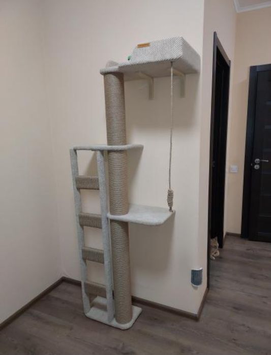 Продам когтеточку дерево