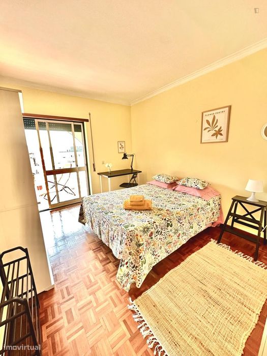 699108 - Pleasant room in 4 bedrooms apartment.