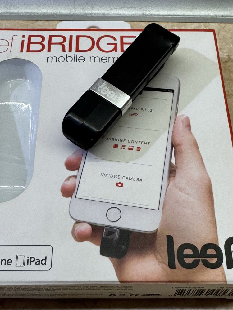 Флешка для айфона, айпад, айпод iBridge 32Gb