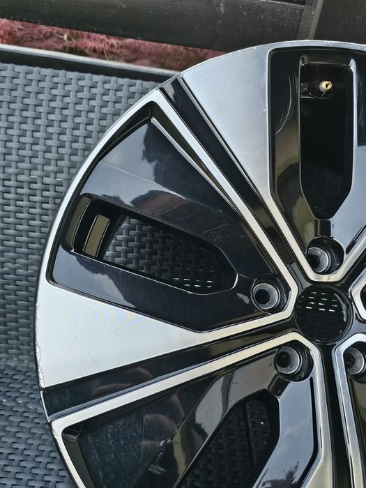 Felga 19cali 5x108 9j et53 oryginal Volvo Polestar