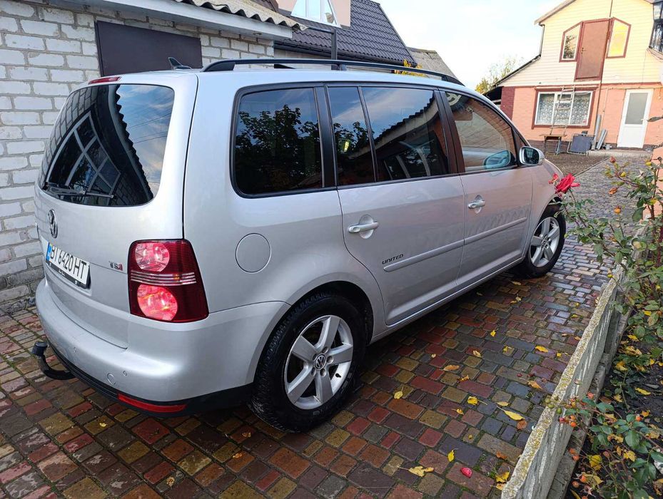 Volkswagen Touran (Туран) 1.4 TSI, 2009р.