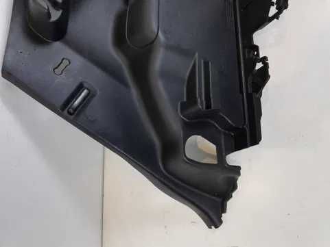Boczek tapicerka bagażnika Prawy Toyota Yaris III 11/20 r