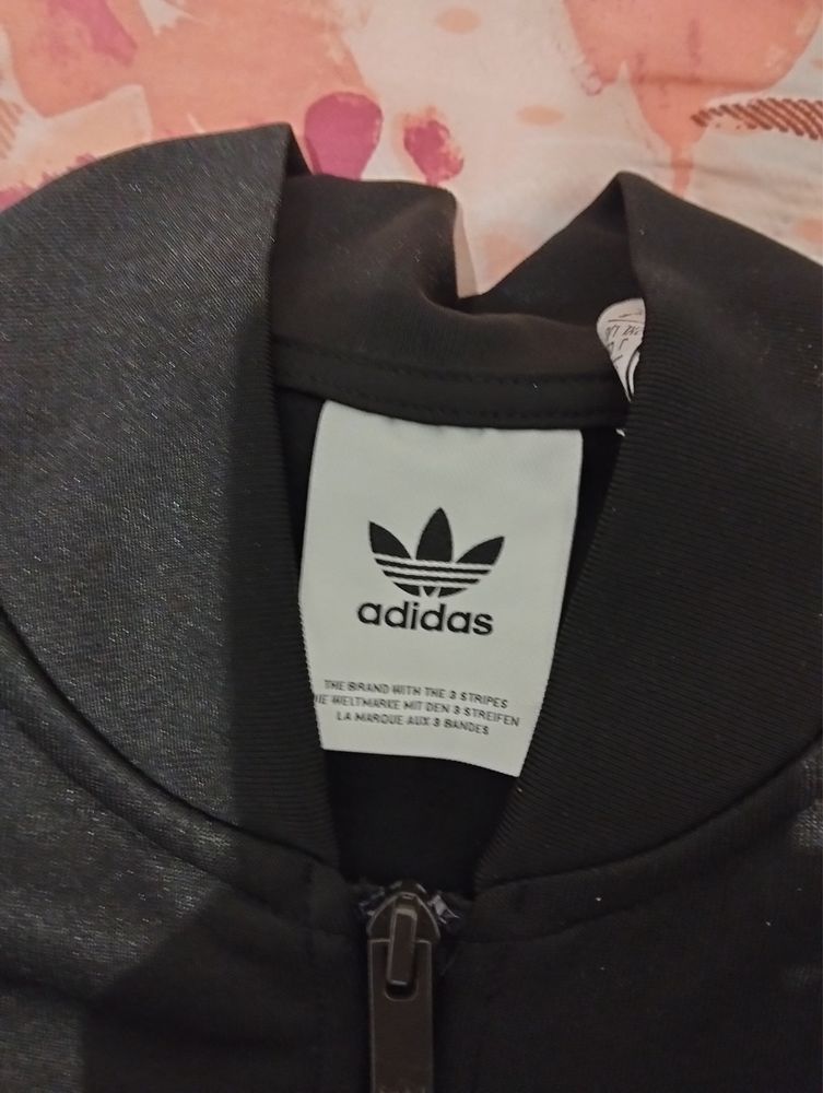 Casaco Adidas SST Preto - NOVO com Etiqueta