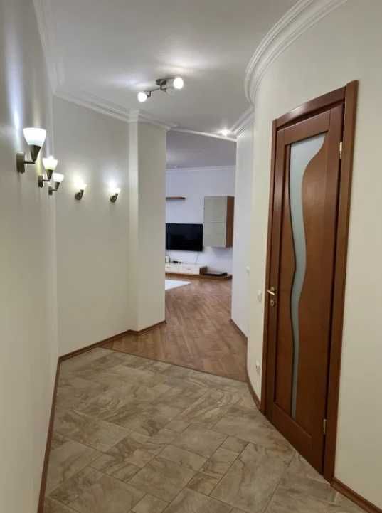 3-комн. квартира 145 м.кв. ЖК Кукуруза пр.Шевченко Парк Победы