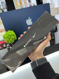 Нові | New | Apple Watch SE 44 Space Gray Nike+ | Магазин | Гарантія