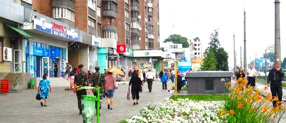 Оренда Харків м. Х. Гора П. Шлях. Широкий фасад Вітрини