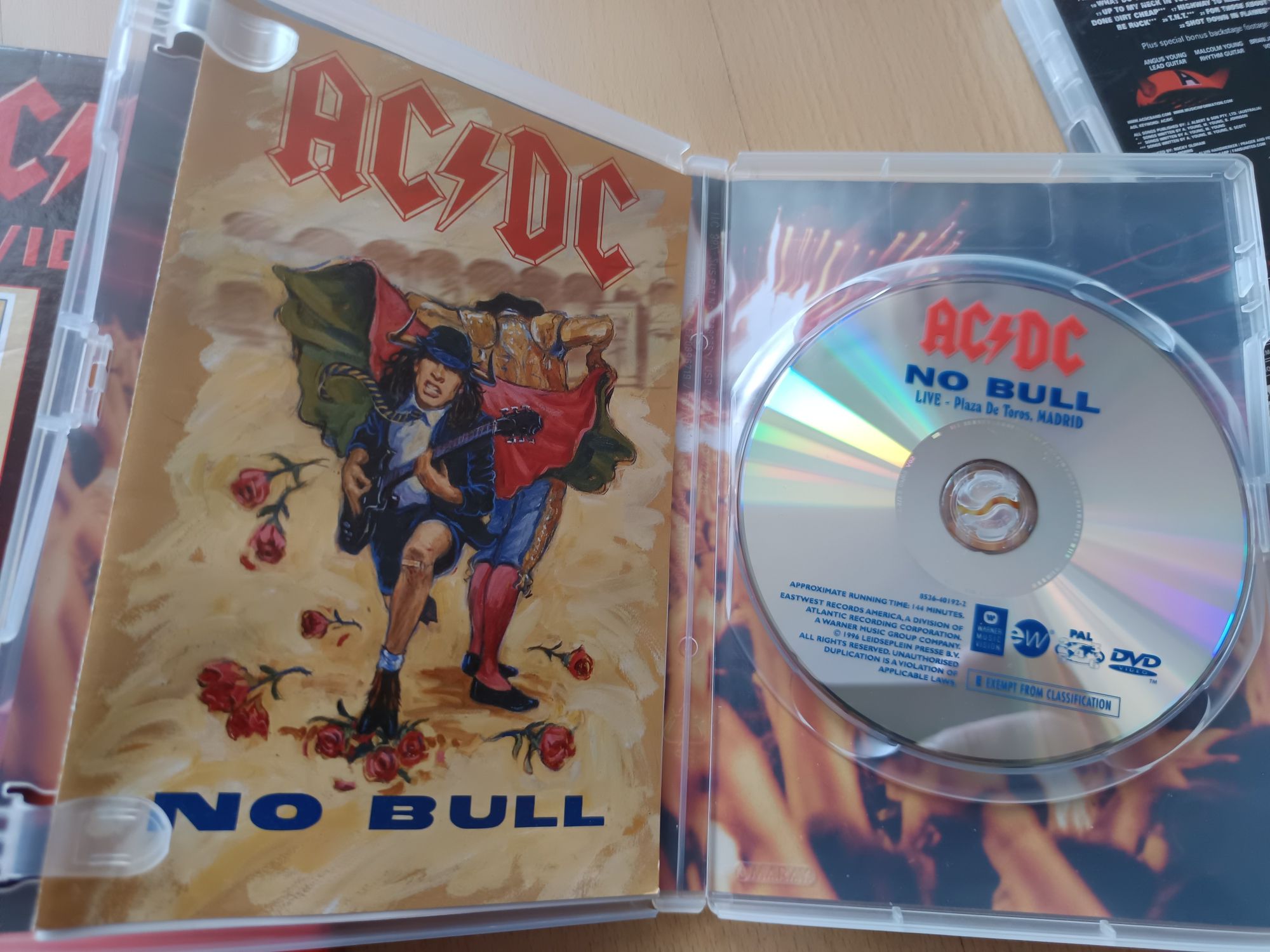 Dvd Vídeo x2  AC DC