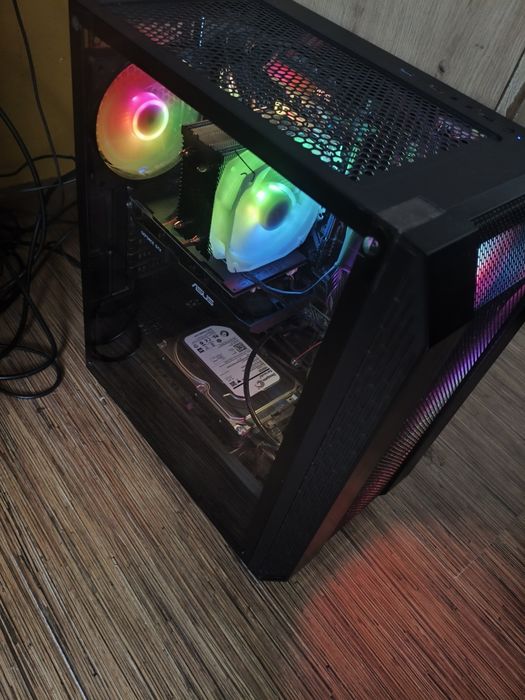 Komputer gamingowy i5 Windows 11 PRO LED obudowa Krux