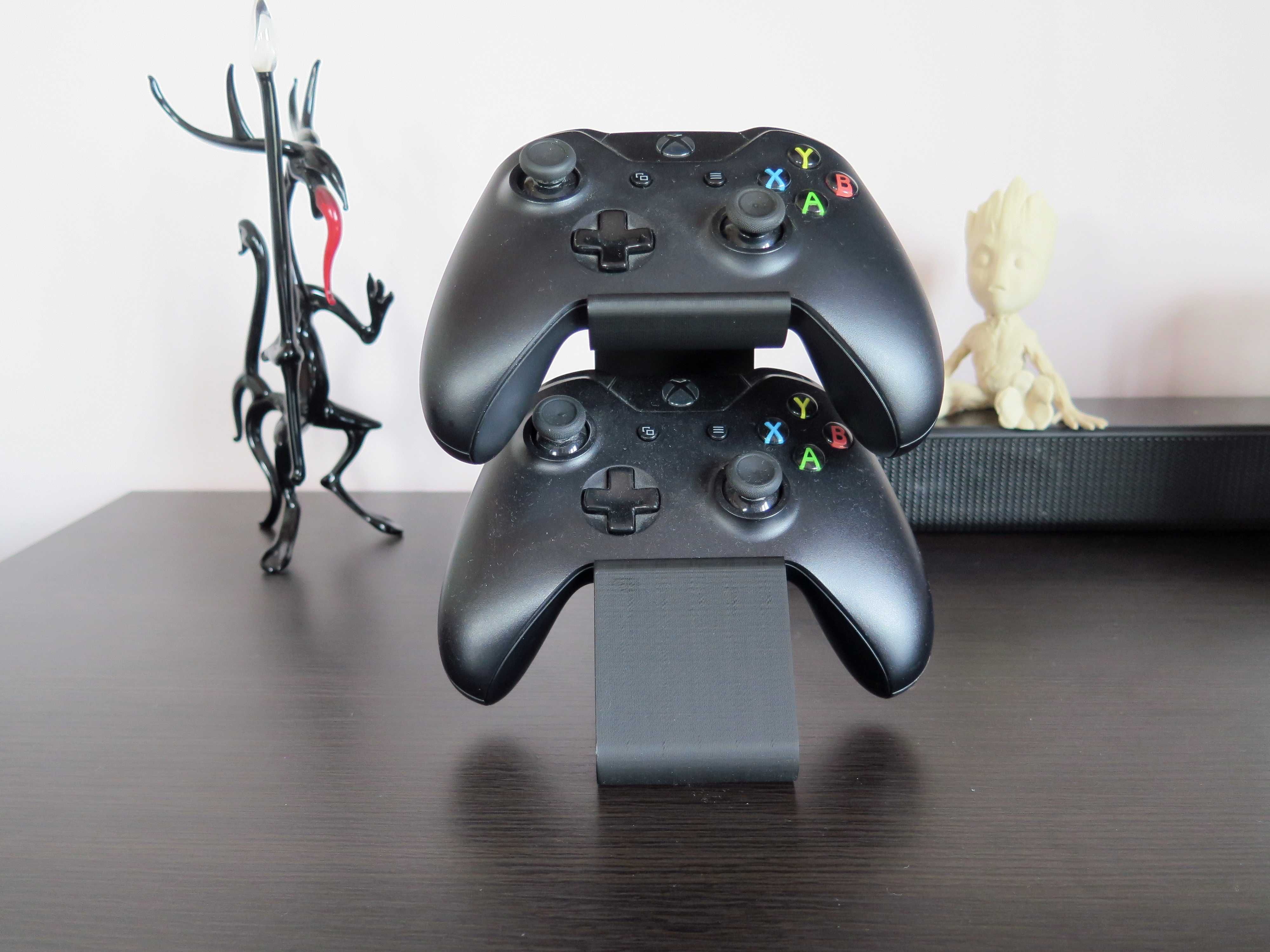 Podstawka stojak uchwyt podwójny pad XBOX ONE X/S series CZARNY