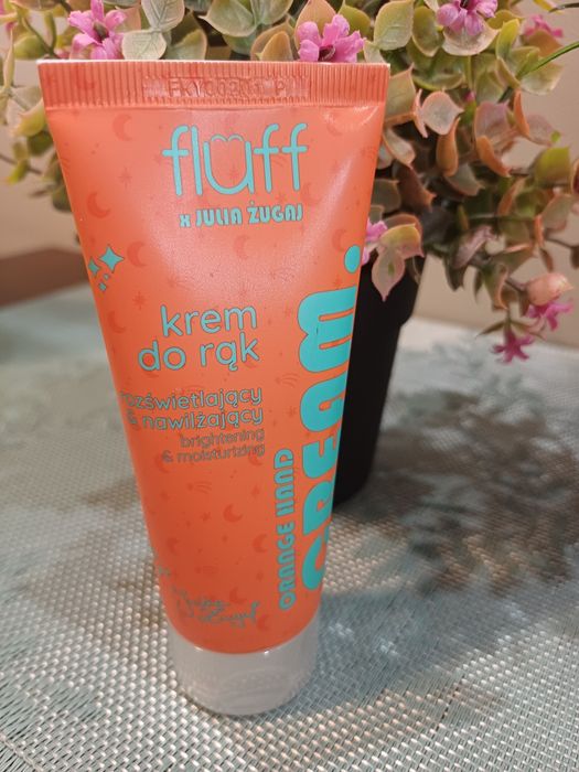 Krem do rąk  Fluff× Julia Żugaj