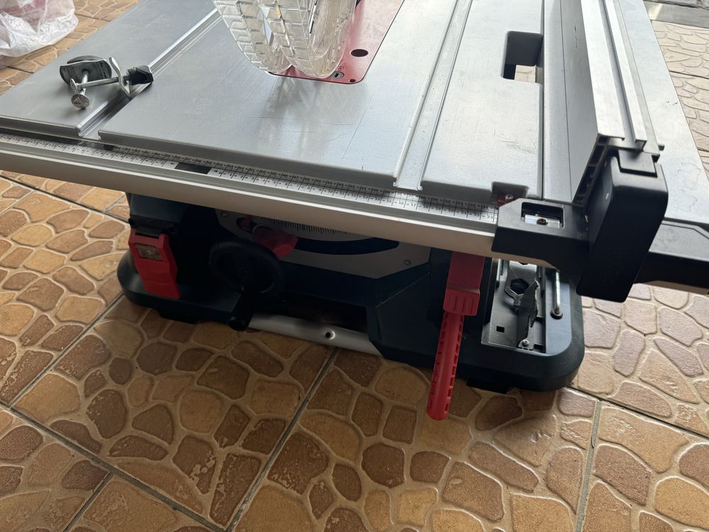 Piła/Pilarka stołowa cyrkularka Bosch GTS 635-216