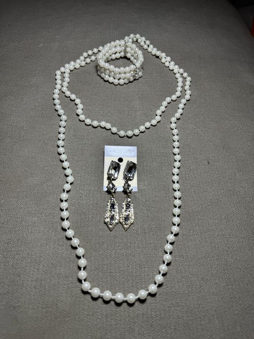 Наряд на вечірку у стилі Гетсбі