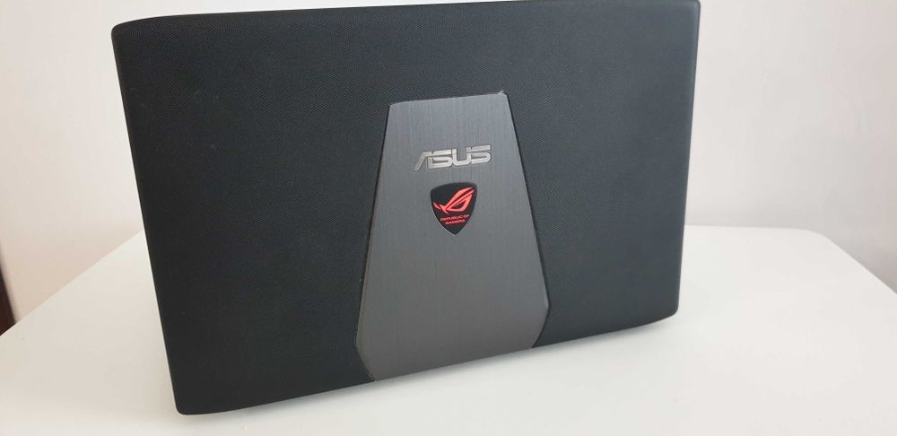 Okazja Gamingowy ASUS GL552V i5-6300HQ,8GB/256GB/NVIDIA GT960M/3H