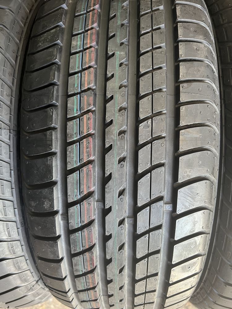 205/55/16 R16 Dunlop SP Sport 2000 4шт новые