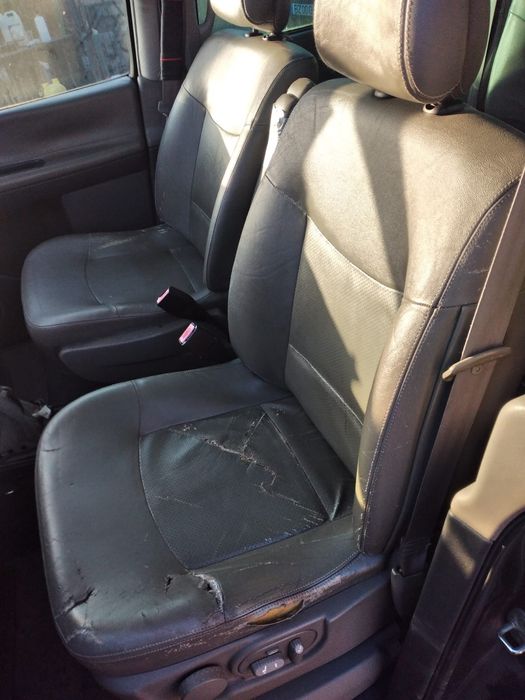 Conjunto Bancos Renault Espace IV Ano 2005  7 Lugares Estofos em Pele