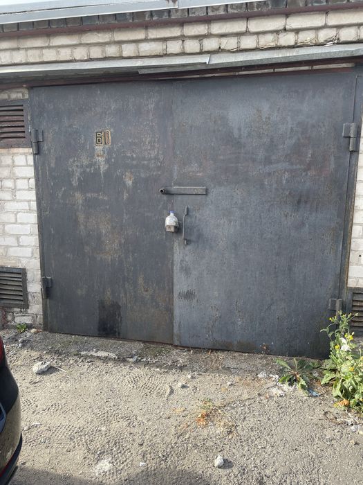 Продам приватизированный капитальный гараж гк хортицкий