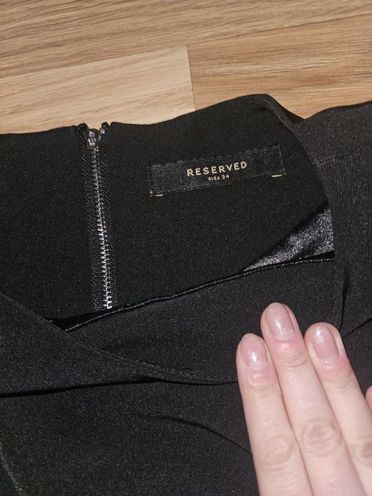 Czarna elegancka sukienka