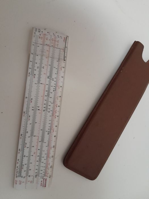Régua de cálculo analógico vintage nestler o121