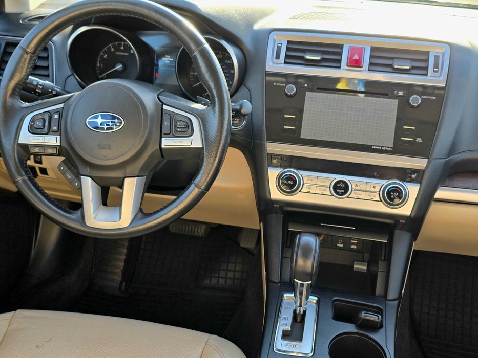 Subaru Outback 2014г.в. 2.5 газ-бебнзин, полный привод