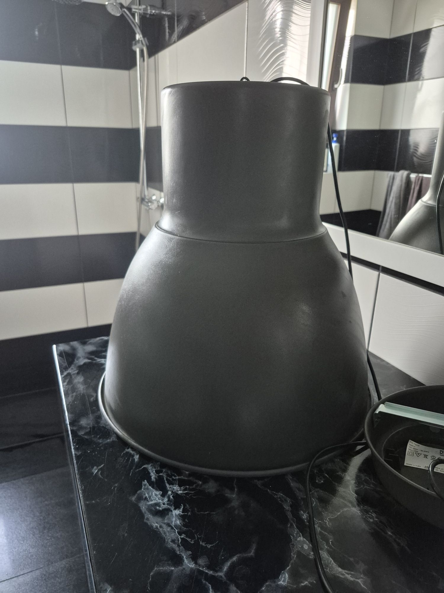 Lampa duza szara